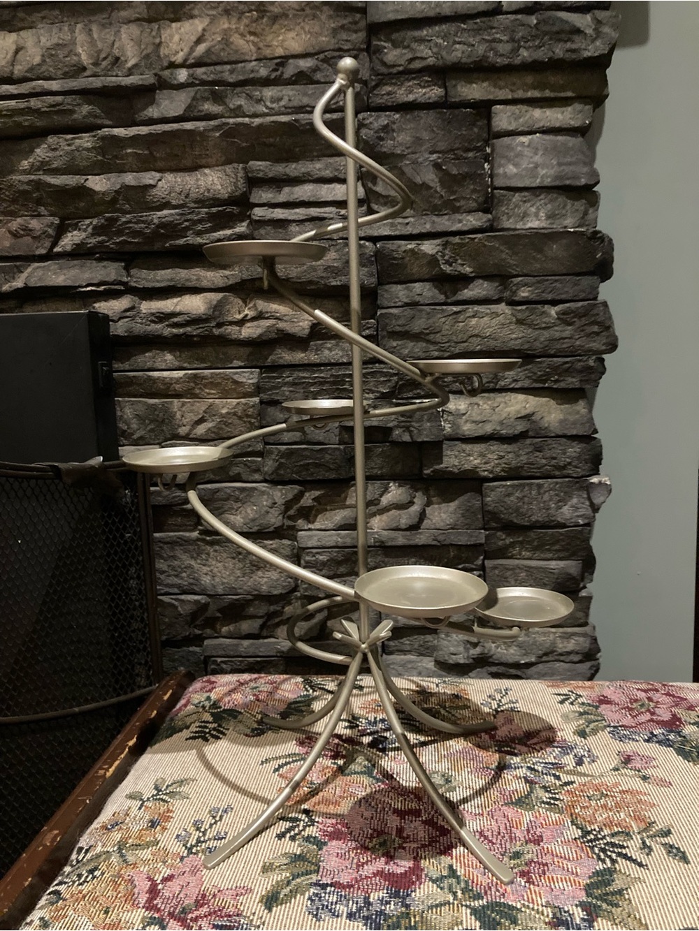 Spiral Metal Candle Holder Stand
